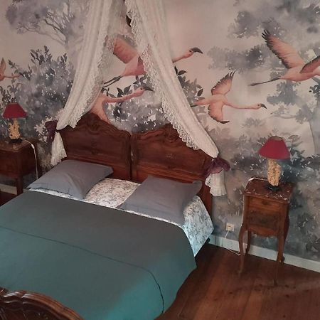 Les Cedres Bed and Breakfast Montaigu-Vendee Eksteriør billede